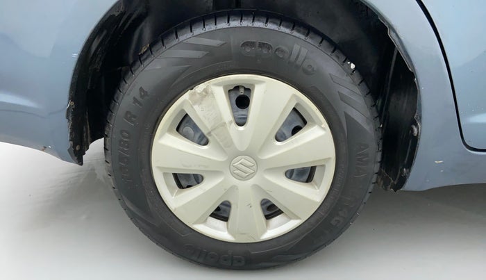 2010 Maruti Swift Dzire VXI, Petrol, Manual, 63,696 km, Right Rear Wheel