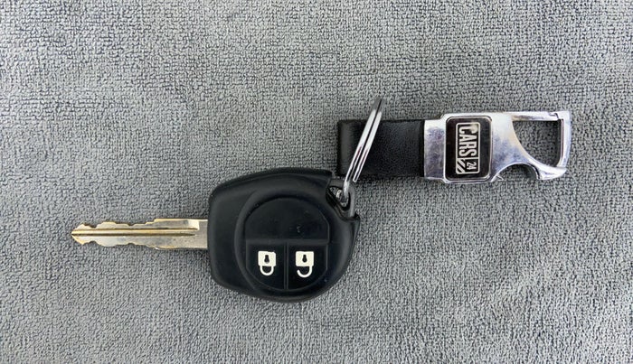 2010 Maruti Swift Dzire VXI, Petrol, Manual, 63,696 km, Key Close Up