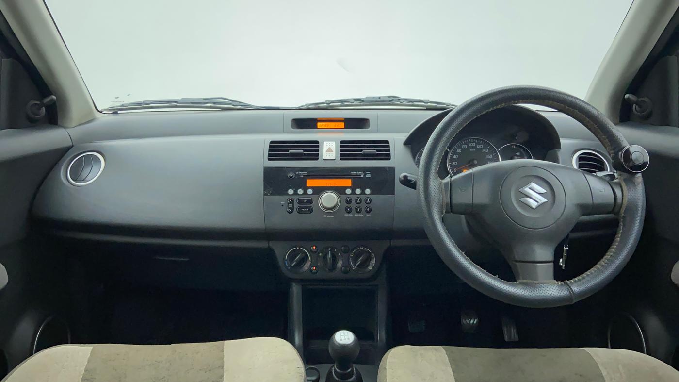 2010 Maruti Swift Dzire VXI, Petrol, Manual, 63,696 km, Dashboard