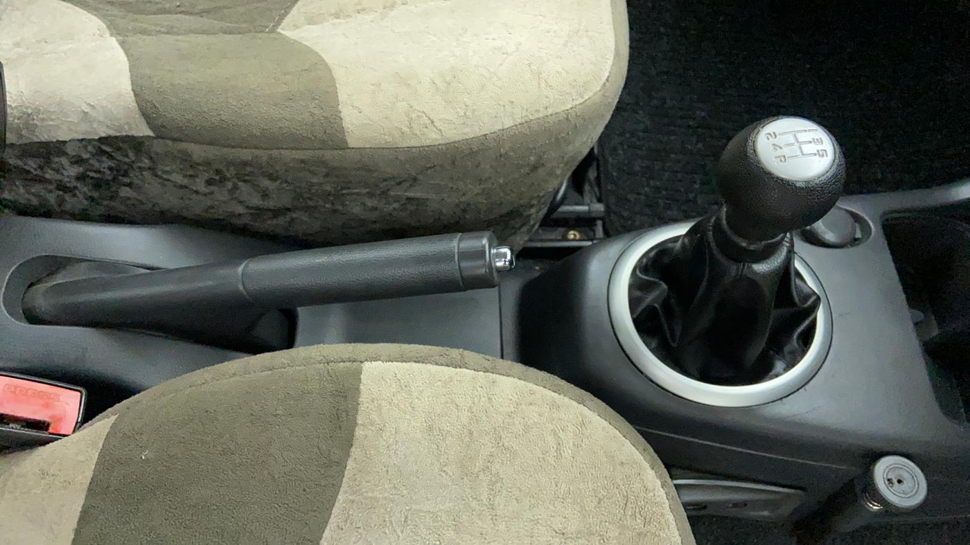 2010 Maruti Swift Dzire VXI, Petrol, Manual, 63,696 km, Gear Lever