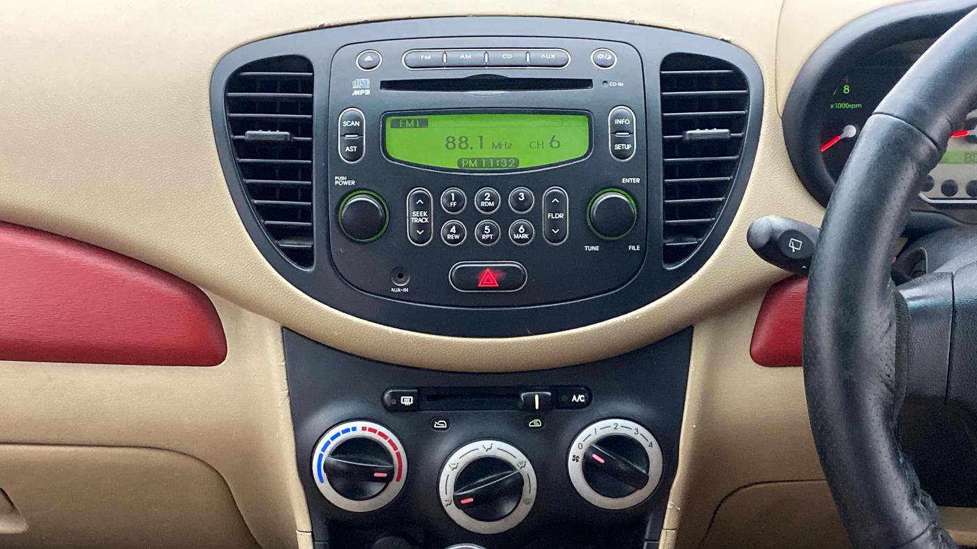 2010 Hyundai i10 SPORTZ 1.2 AT, Petrol, Automatic, 80,684 km, Air Conditioner