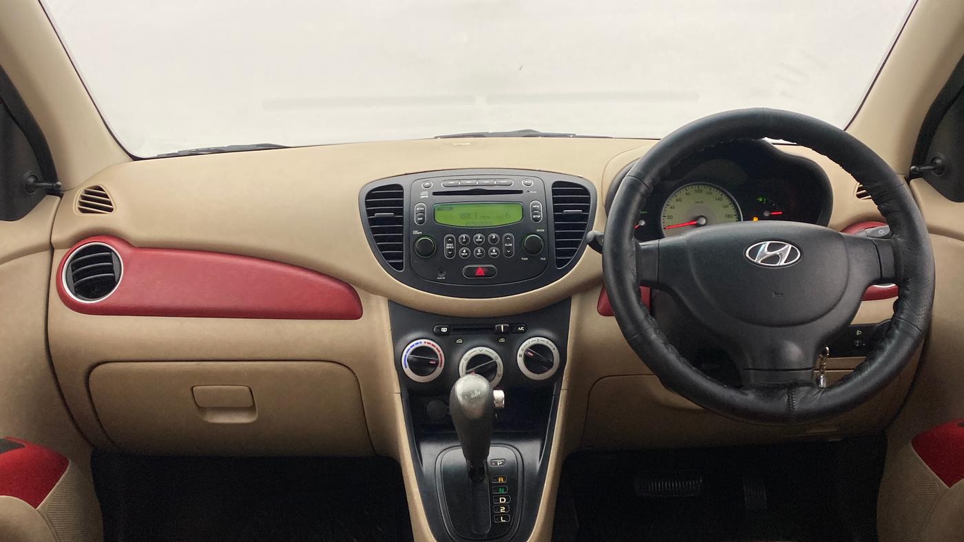 2010 Hyundai i10 SPORTZ 1.2 AT, Petrol, Automatic, 80,684 km, Dashboard