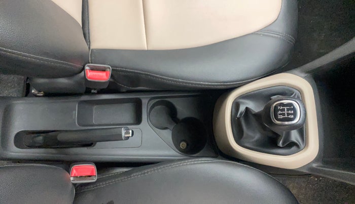 2017 Hyundai Grand i10 ASTA 1.2 KAPPA VTVT, Petrol, Manual, 65,910 km, Gear Lever