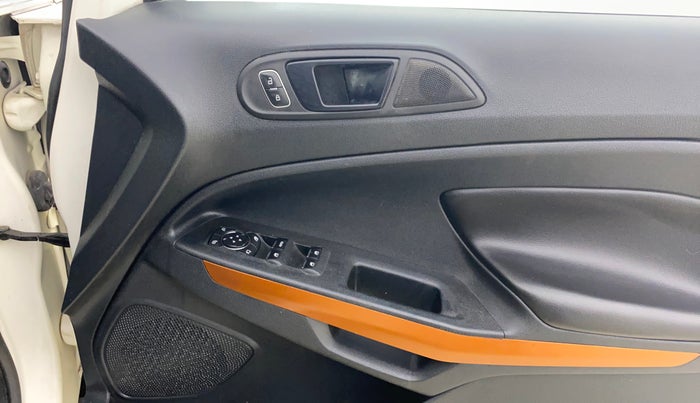 2019 Ford Ecosport TITANIUM 1.5L SPORTS(SUNROOF) DIESEL, Diesel, Manual, 1,03,640 km, Driver Side Door Panels Control