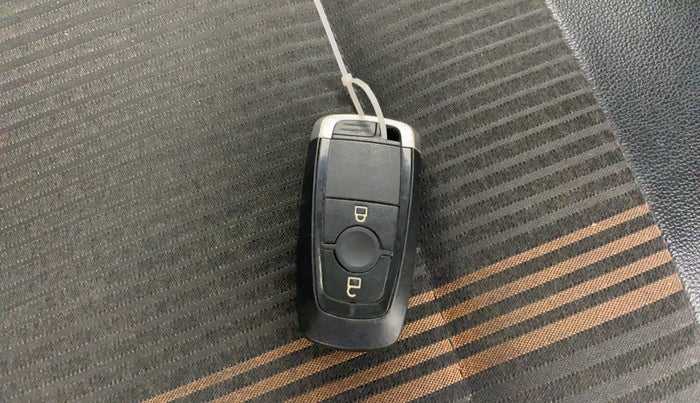 2019 Ford Ecosport TITANIUM 1.5L SPORTS(SUNROOF) DIESEL, Diesel, Manual, 1,03,640 km, Key Close Up