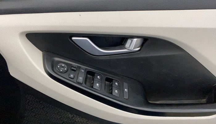 2023 Hyundai Creta SX 1.5 PETROL, Petrol, Manual, 54,745 km, Driver Side Door Panels Control