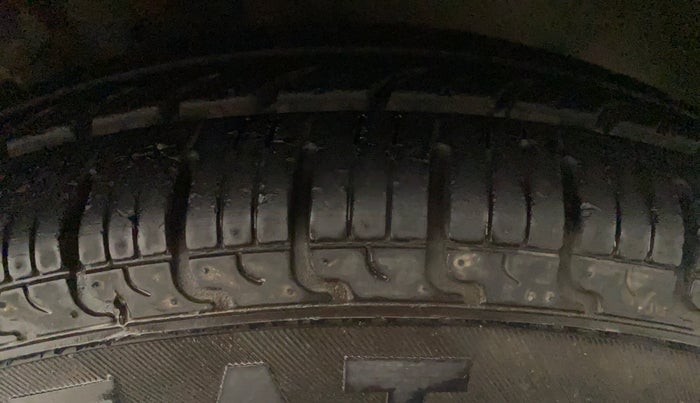 2018 Datsun Redi Go T(O) 1.0 AMT, Petrol, Automatic, 13,516 km, Left Rear Tyre Tread