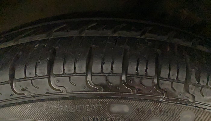 2018 Datsun Redi Go T(O) 1.0 AMT, Petrol, Automatic, 13,516 km, Right Rear Tyre Tread