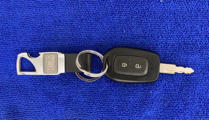 2018 Datsun Redi Go T(O) 1.0 AMT, Petrol, Automatic, 13,516 km, Key Close Up