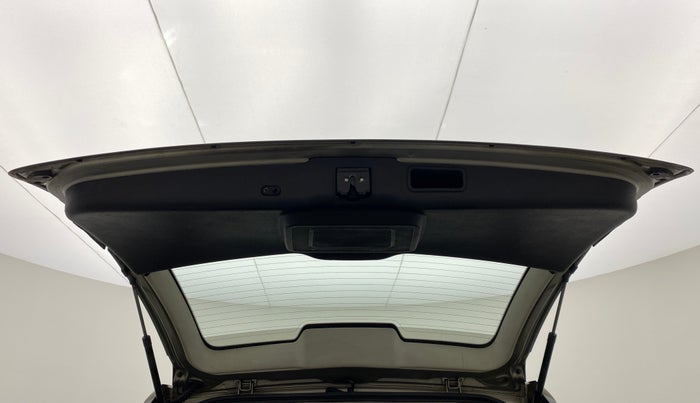 2018 Tata Hexa Varicor 400 XTA, Diesel, Automatic, 59,336 km, Boot Door Open