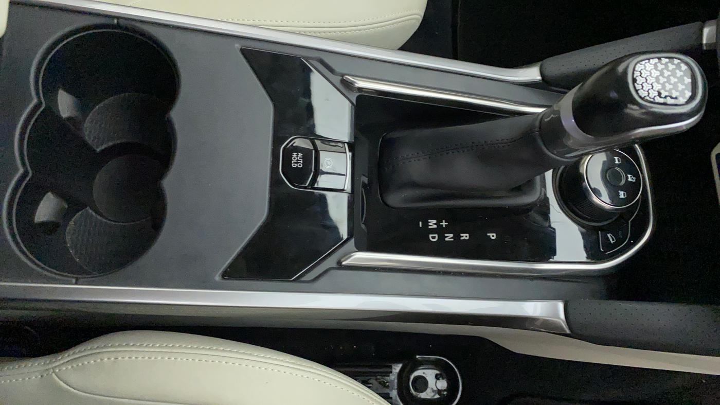 2021 Tata Safari XZA PLUS 6S, Diesel, Automatic, 15,678 km, Gear Lever