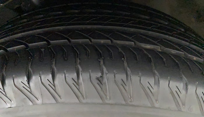 2021 Tata Safari XZA PLUS 6S, Diesel, Automatic, 15,678 km, Left Front Tyre Tread