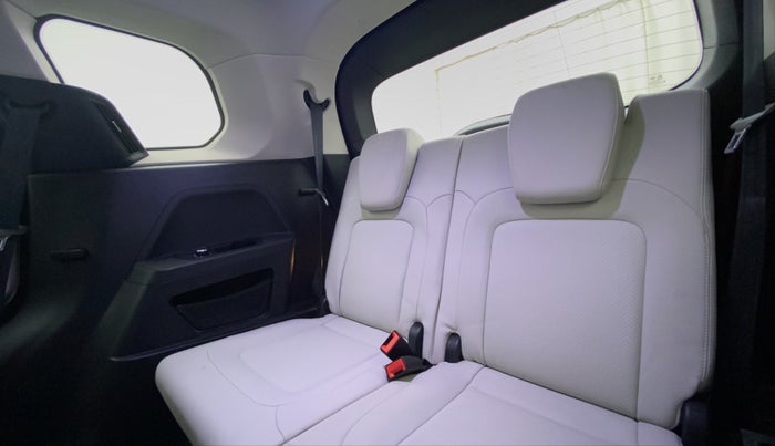 2021 Tata Safari XZA PLUS 6S, Diesel, Automatic, 15,678 km, Third Seat Row ( optional )