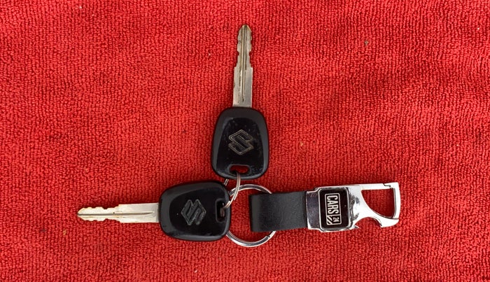 2014 Maruti Alto 800 LXI, Petrol, Manual, 39,442 km, Key Close Up