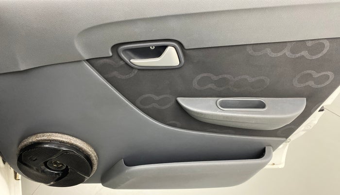 2012 Maruti Alto 800 LXI, Petrol, Manual, 40,758 km, Driver Side Door Panels Control