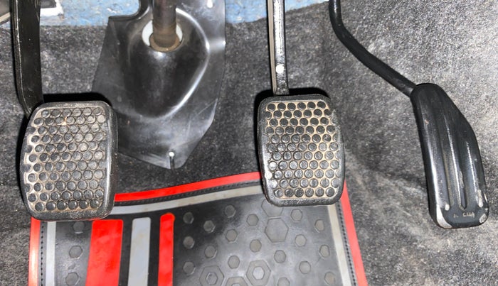 2012 Maruti Alto 800 LXI, Petrol, Manual, 40,758 km, Pedals