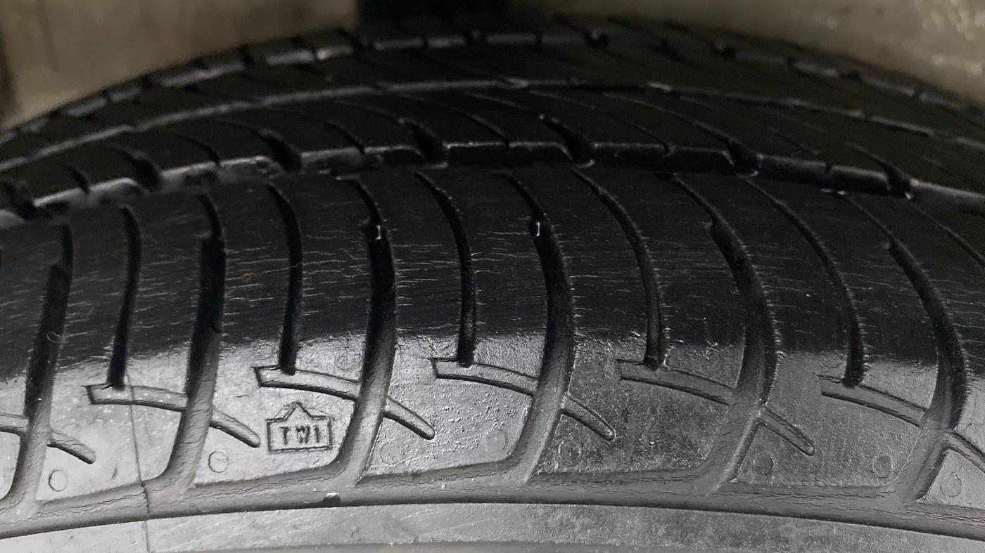 2018 Maruti Celerio X ZXI AMT, Petrol, Automatic, 33,269 km, Right Rear Tyre Tread