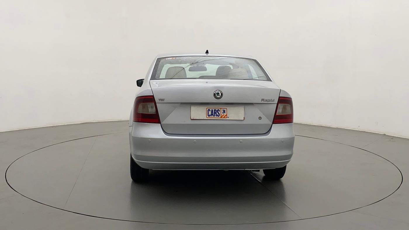 2013 Skoda Rapid AMBITION 1.6 TDI CR MT PLUS, Diesel, Manual, 64,231 km, Back/Rear