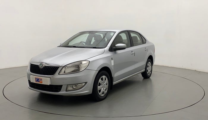 2013 Skoda Rapid AMBITION 1.6 TDI CR MT PLUS, Diesel, Manual, 64,231 km, Left Front Diagonal
