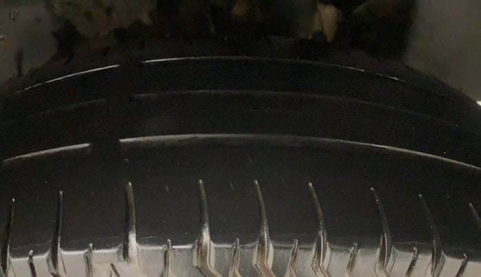 2018 Maruti Swift VDI AMT, Diesel, Automatic, 95,619 km, Left Rear Tyre Tread