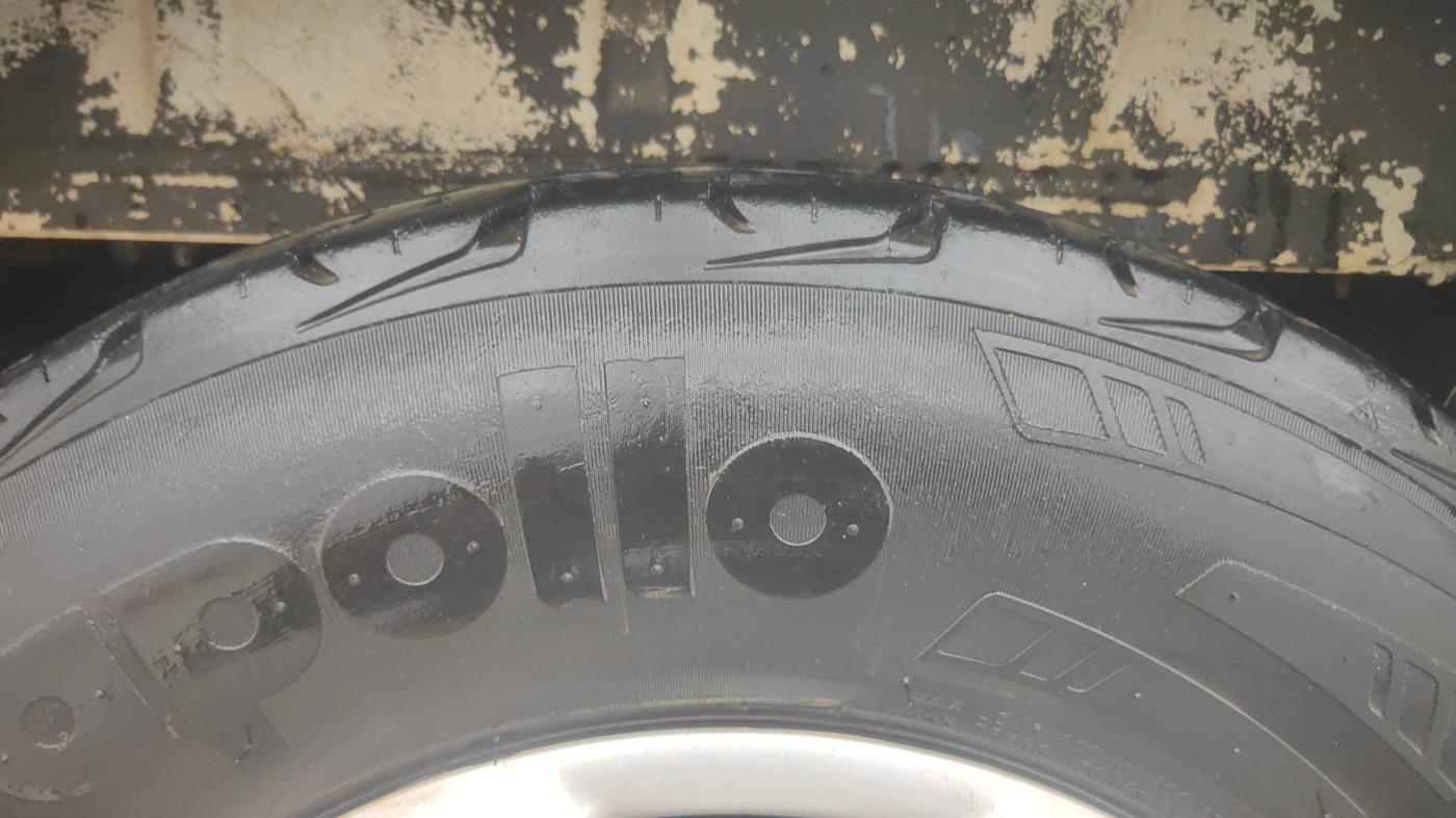 2022 Mahindra Bolero B6 (O), Diesel, Manual, 90,634 km, Right Rear Tyre Tread