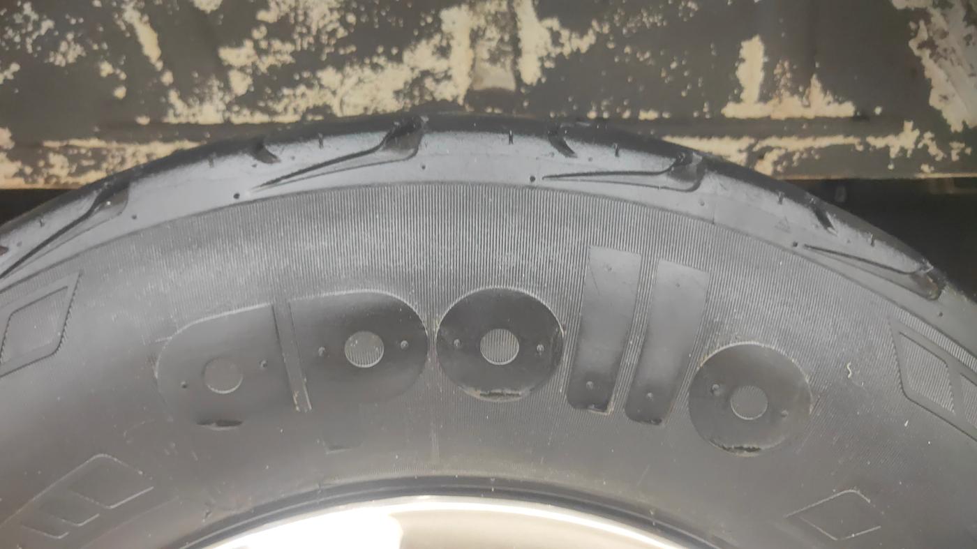 2022 Mahindra Bolero B6 (O), Diesel, Manual, 90,634 km, Left Rear Tyre Tread