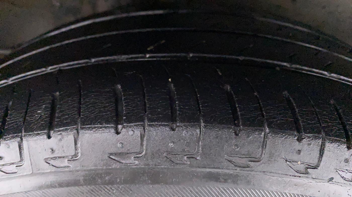 2017 Honda City VX CVT PETROL, Petrol, Automatic, 31,830 km, Right Rear Tyre Tread