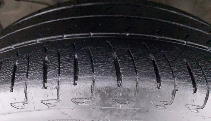 2017 Honda City VX CVT PETROL, Petrol, Automatic, 31,830 km, Left Front Tyre Tread