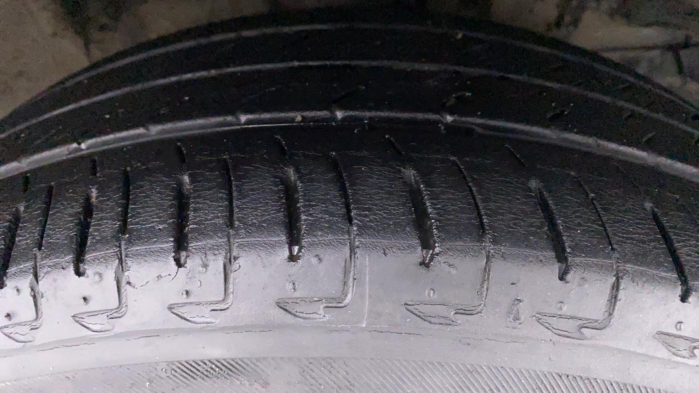 2017 Honda City VX CVT PETROL, Petrol, Automatic, 31,830 km, Right Front Tyre Tread
