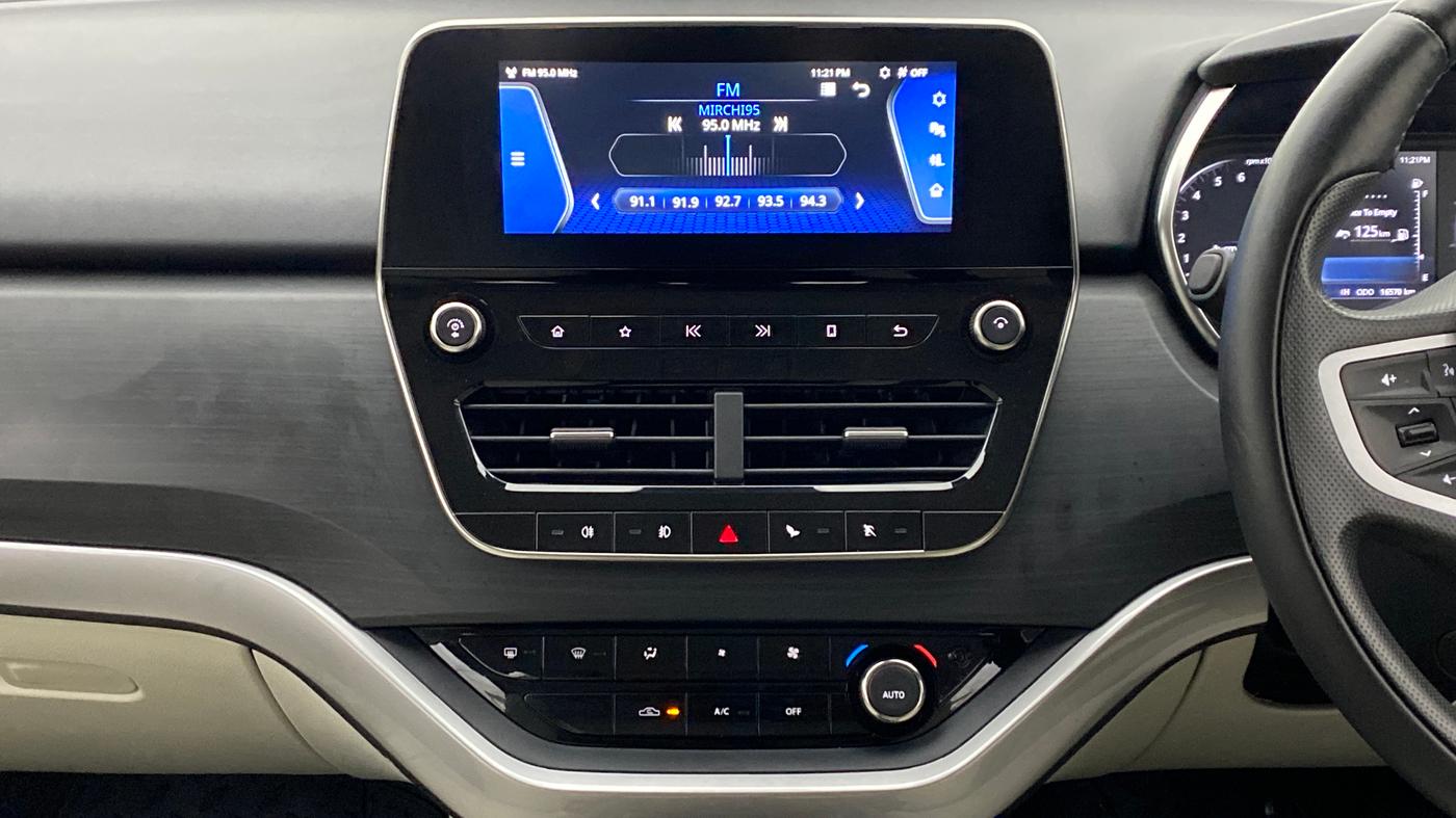 2021 Tata Safari XZ+ 2.0 KRYOTEC, Diesel, Manual, 16,905 km, Air Conditioner