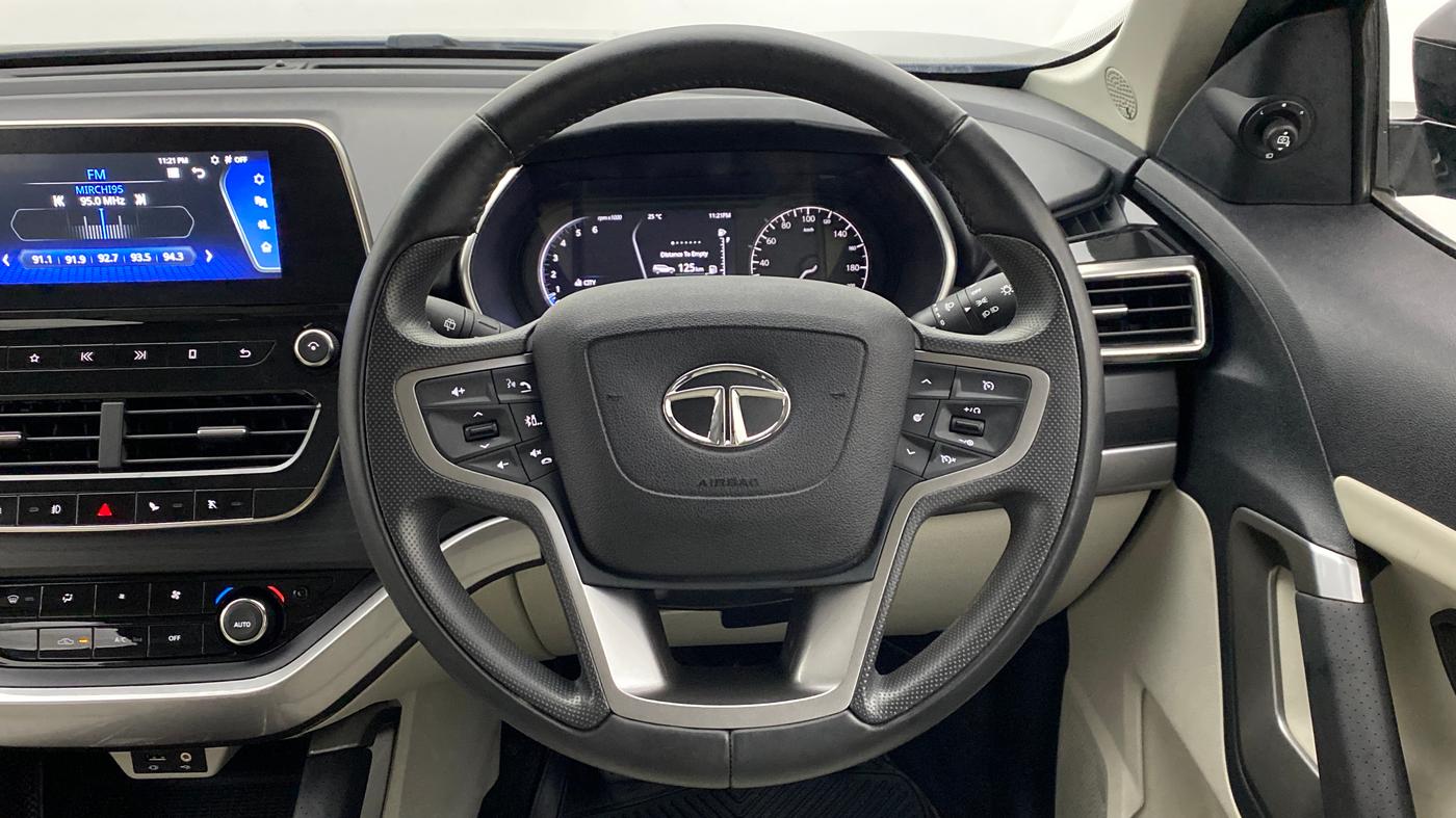 2021 Tata Safari XZ+ 2.0 KRYOTEC, Diesel, Manual, 16,905 km, Steering Wheel Close Up
