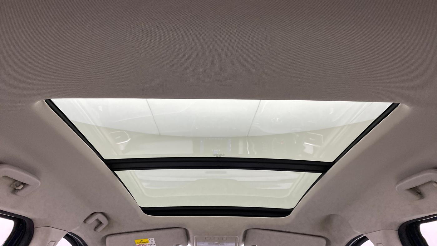 2021 Tata Safari XZ+ 2.0 KRYOTEC, Diesel, Manual, 16,905 km, Panoramic Sunroof