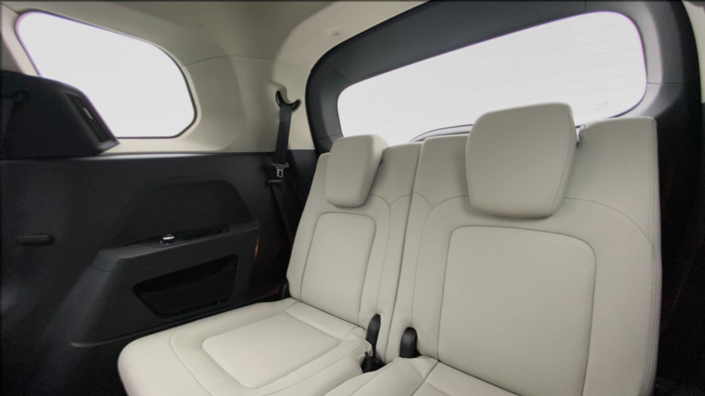 2021 Tata Safari XZ+ 2.0 KRYOTEC, Diesel, Manual, 16,905 km, Third Seat Row ( optional )