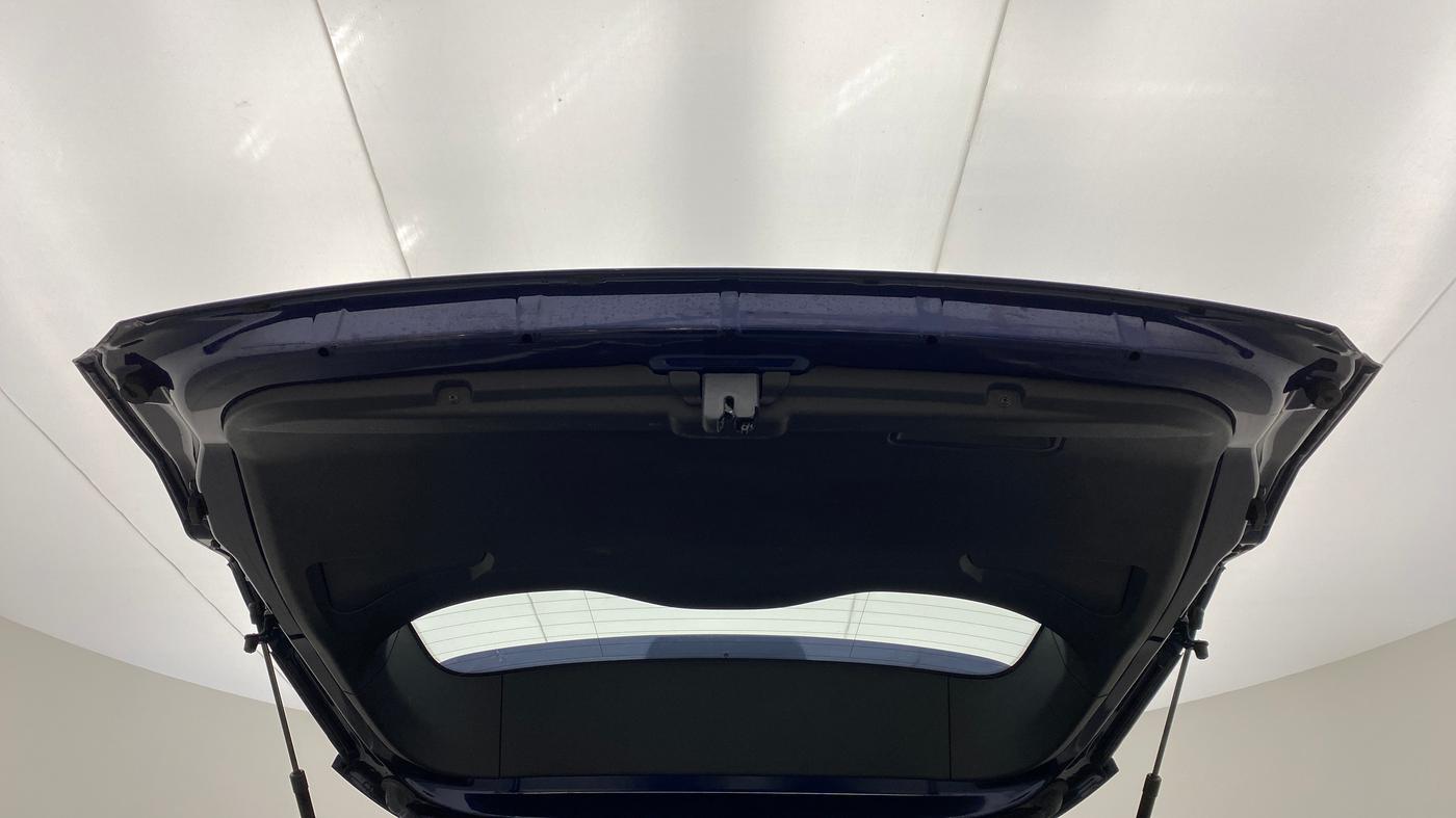 2021 Tata Safari XZ+ 2.0 KRYOTEC, Diesel, Manual, 16,905 km, Boot Door Open