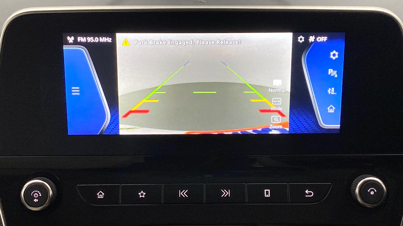 2021 Tata Safari XZ+ 2.0 KRYOTEC, Diesel, Manual, 16,905 km, Parking Camera