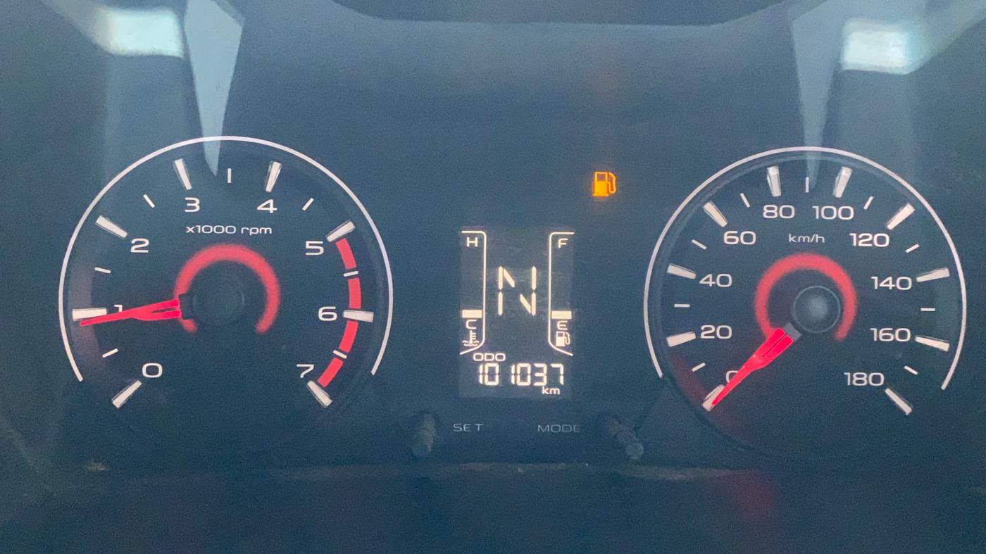 2016 Mahindra Kuv100 K8 D 6 STR, Diesel, Manual, 1,01,037 km, Odometer Image
