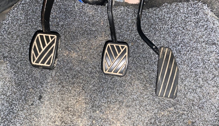 2017 Maruti Wagon R 1.0 LXI CNG (O), CNG, Manual, 44,861 km, Pedals