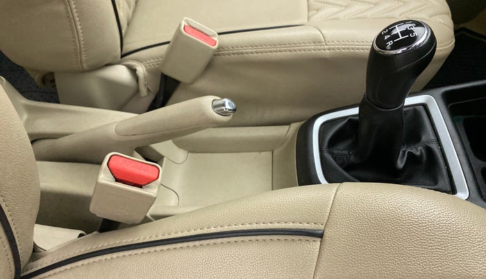 2020 Maruti Dzire VXI, Petrol, Manual, 64,023 km, Gear Lever