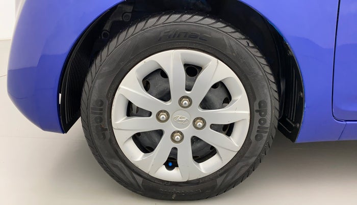 2016 Hyundai Eon MAGNA PLUS OPTIONAL, Petrol, Manual, 23,889 km, Left Front Wheel