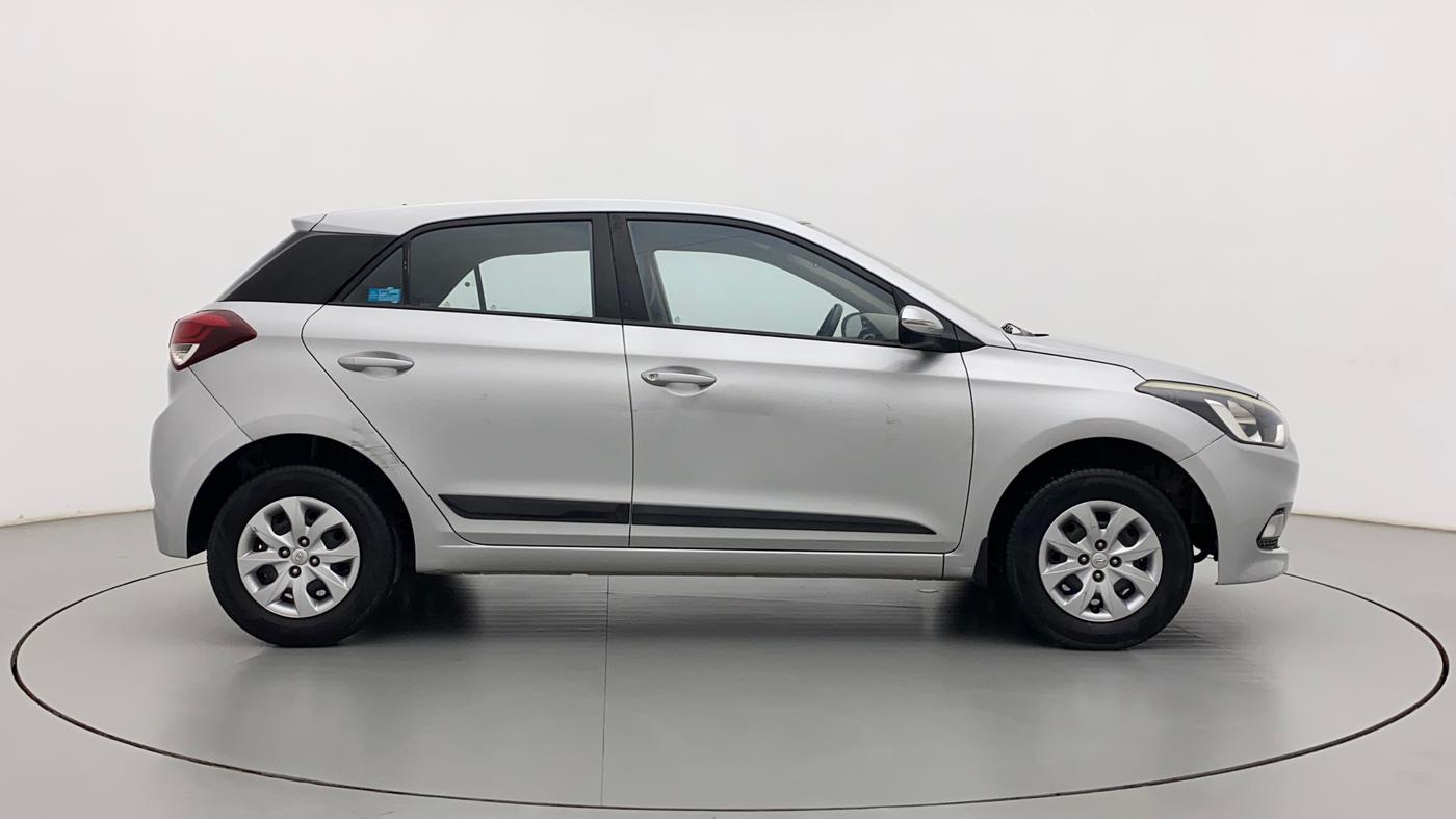 2016 Hyundai Elite i20 SPORTZ 1.2, Petrol, Manual, 77,213 km, Right Side View