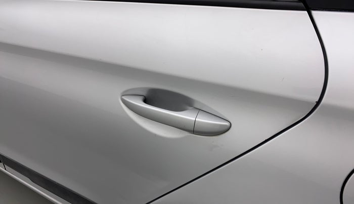 2016 Hyundai Elite i20 SPORTZ 1.2, Petrol, Manual, 77,213 km, Rear left door - Minor scratches