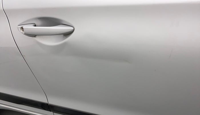 2016 Hyundai Elite i20 SPORTZ 1.2, Petrol, Manual, 77,213 km, Driver-side door - Slightly dented