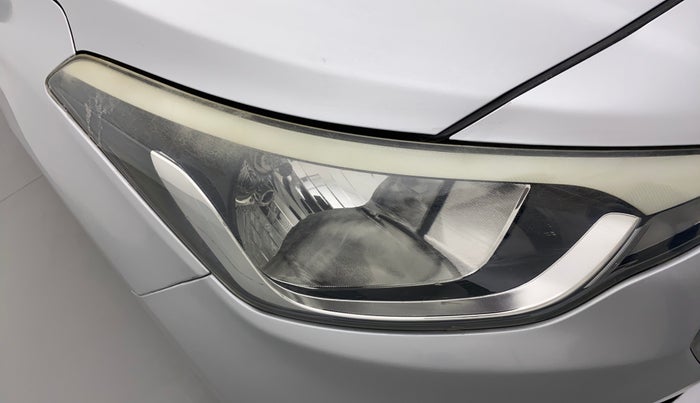 2016 Hyundai Elite i20 SPORTZ 1.2, Petrol, Manual, 77,213 km, Right headlight - Faded