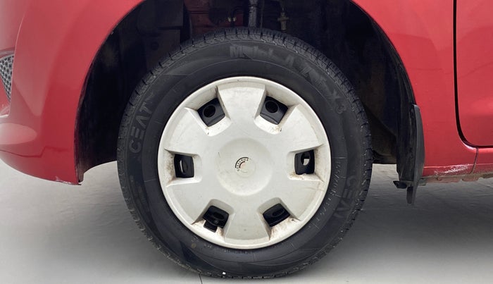 2016 Datsun Go T, CNG, Manual, 65,535 km, Left Front Wheel