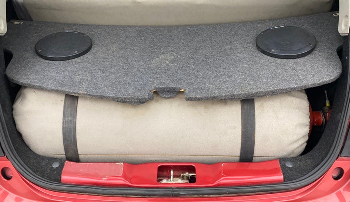 2016 Datsun Go T, CNG, Manual, 65,535 km, Boot Inside