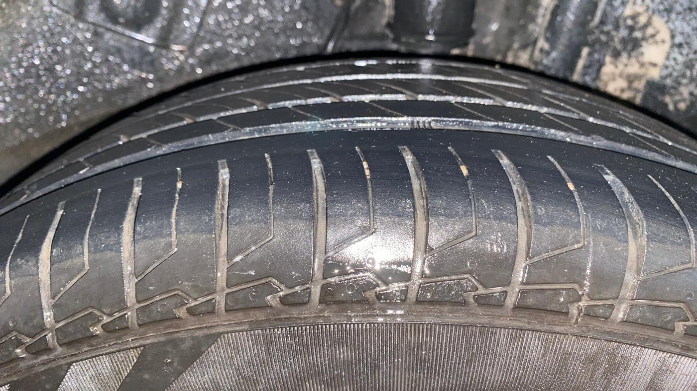 2019 Tata NEXON XM PETROL, Petrol, Manual, 99,235 km, Left Rear Tyre Tread
