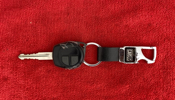 2015 Maruti Wagon R 1.0 VXI, Petrol, Manual, 90,925 km, Key Close Up