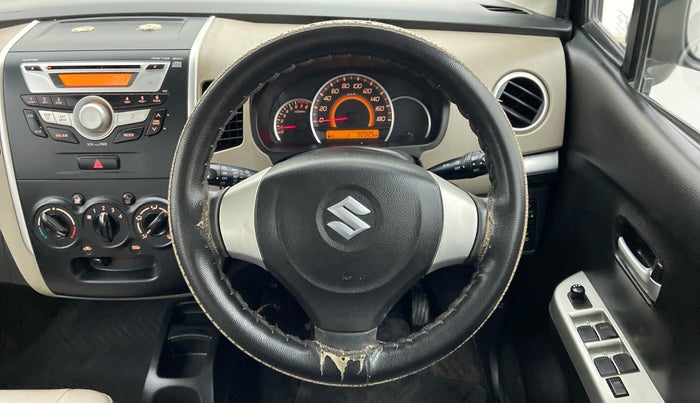 2015 Maruti Wagon R 1.0 VXI, Petrol, Manual, 90,925 km, Steering Wheel Close Up