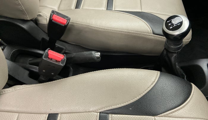 2015 Maruti Wagon R 1.0 VXI, Petrol, Manual, 90,925 km, Gear Lever