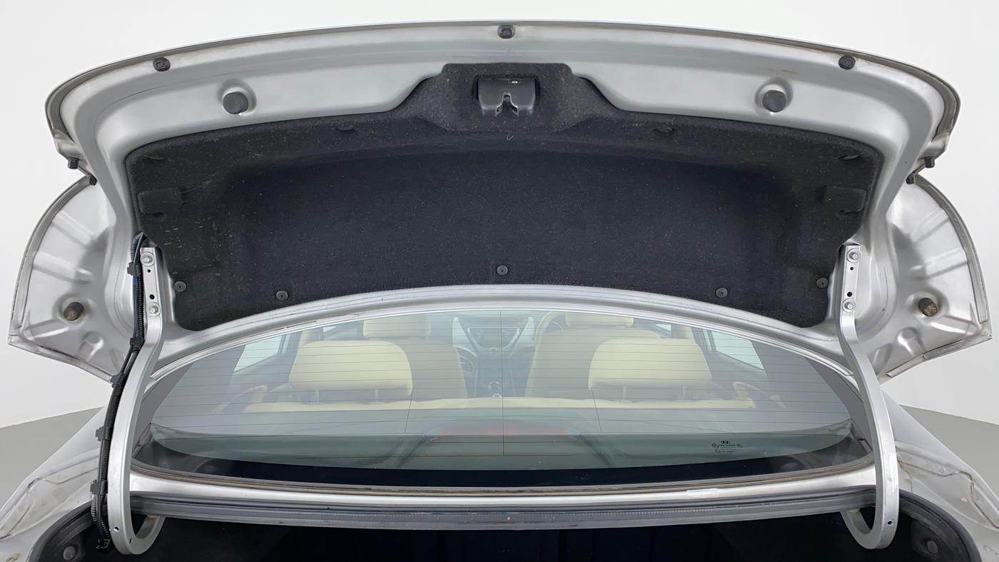 2013 Hyundai New Elantra 1.6 S MT DIESEL, Diesel, Manual, 48,405 km, Boot Door Open